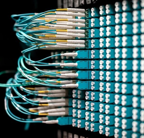 advanced internet service provider